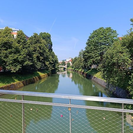 Quiet Central Ljubljana Buitenkant foto